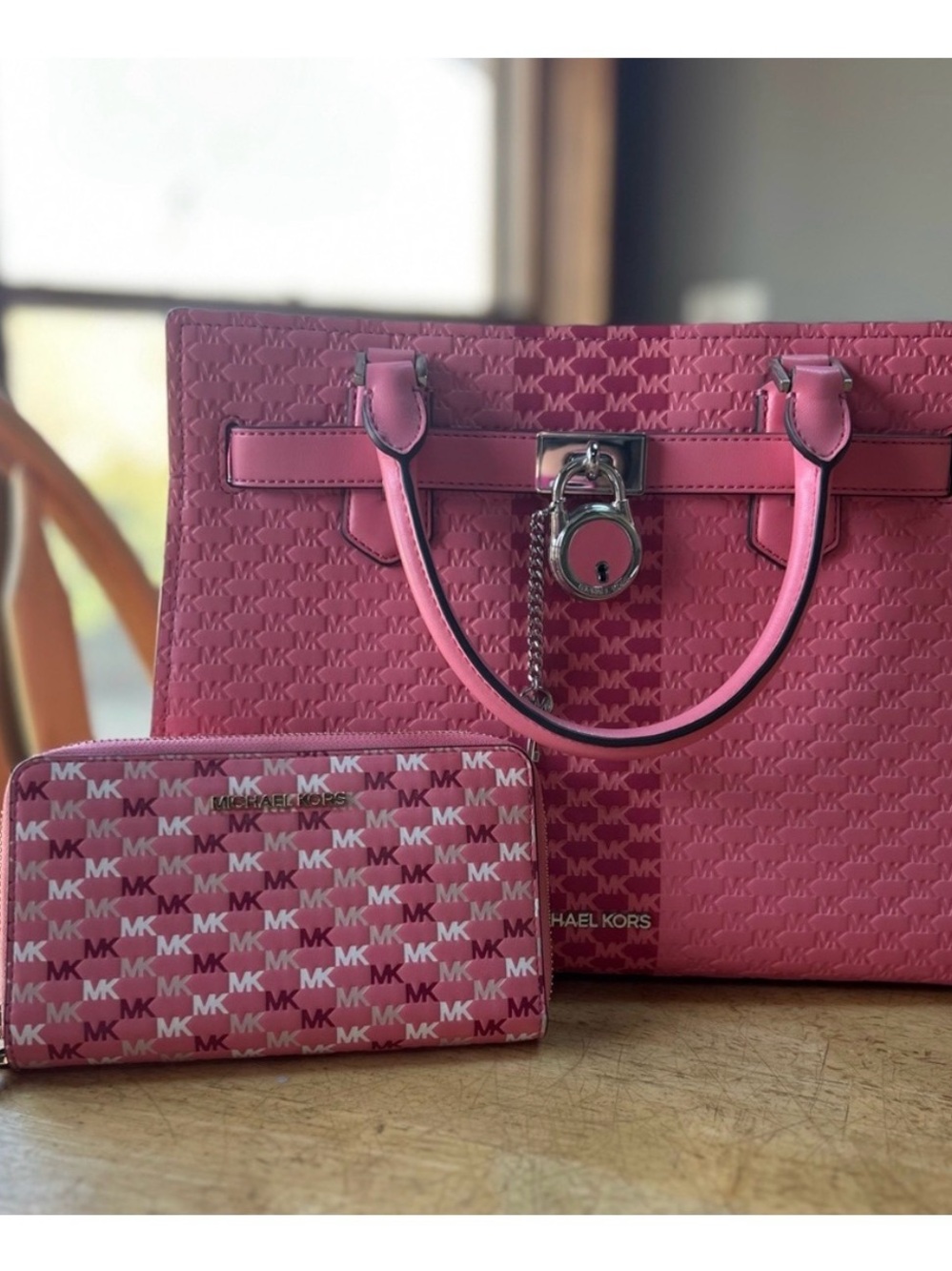 Michael Kors Pink Wallet